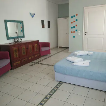 Nefeli Aparthotel