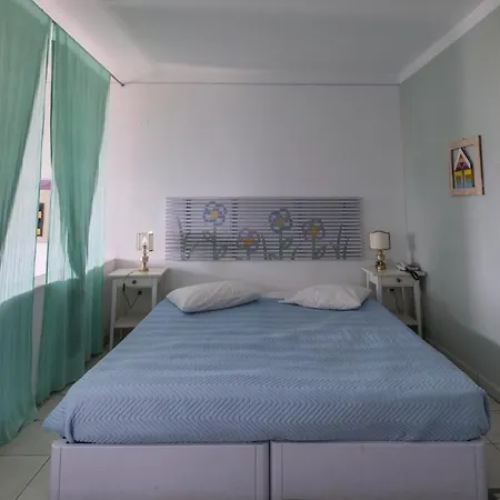 Aparthotel Nefeli