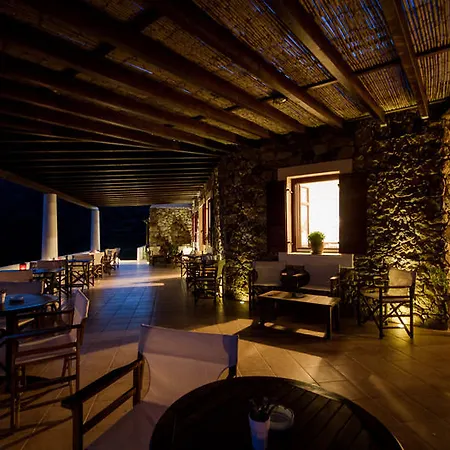 Nefeli Aparthotel