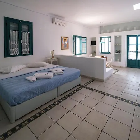 Nefeli Aparthotel